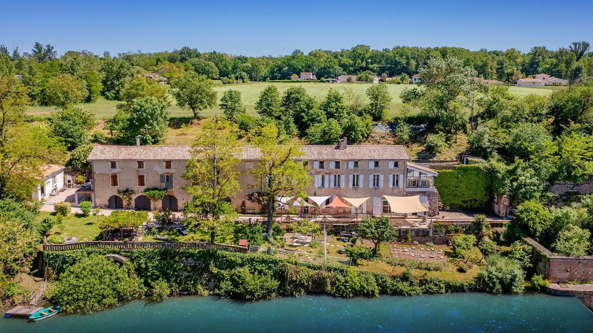 O Berges De Brens Bed & Breakfast